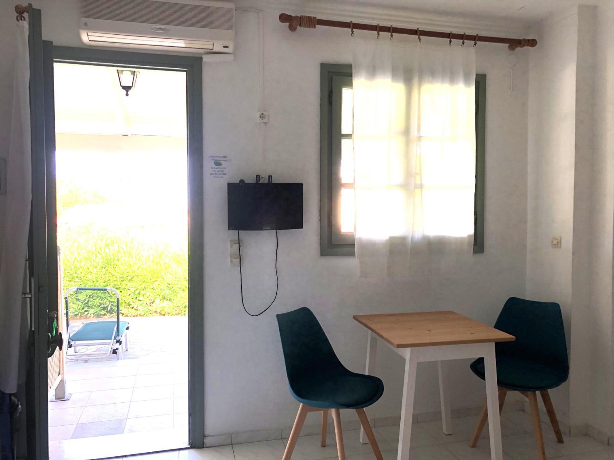 Despina Studios And Apartments Ласси Экстерьер фото
